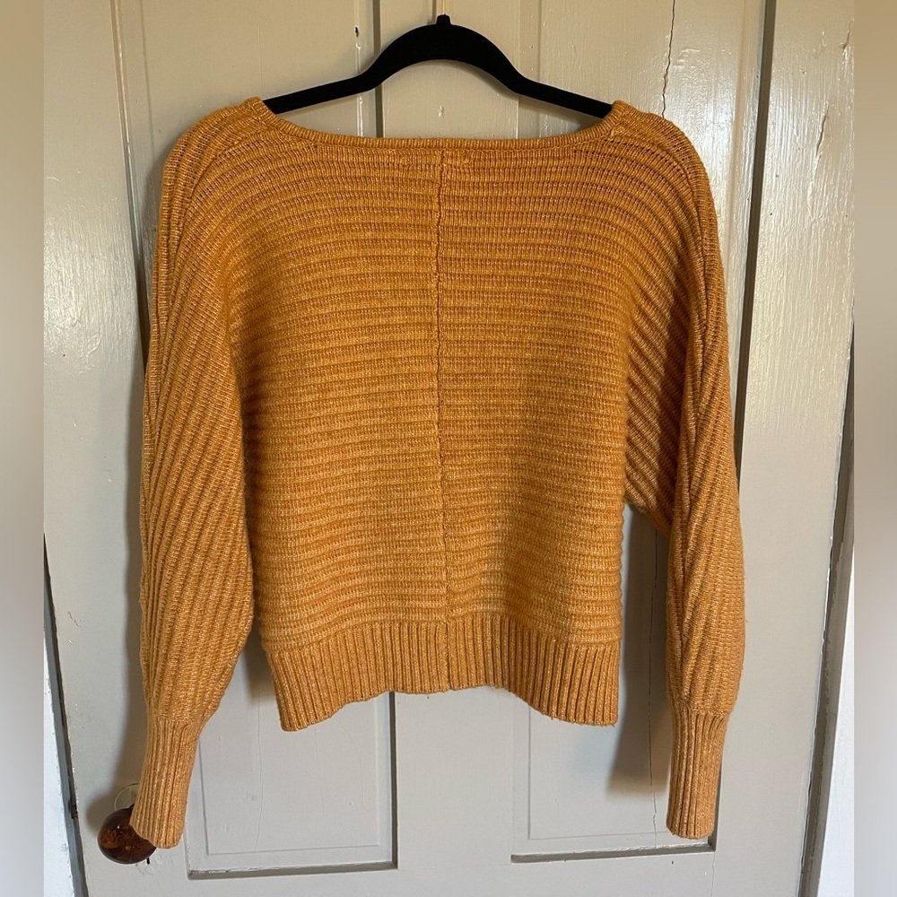 Sincerely Jules Orange Yellow V-Neck Sweater with Cropped Fit Cute Comfy Stretch - Picture 5 of 7